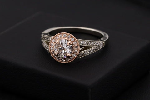 Eterna Solis Natural Diamond Ring
