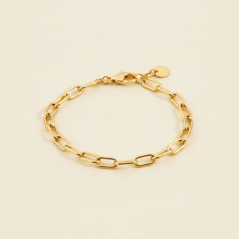 Serene Loop Gold Bracelet